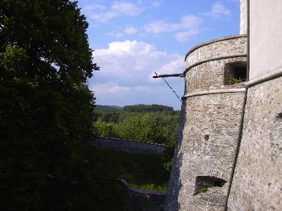 Hradby u vchodu