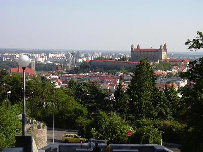 Vyhled na Hrad - stale od Slavina