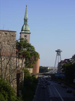 Tusim, ze sv. Mikulas vedle Noveho mostu